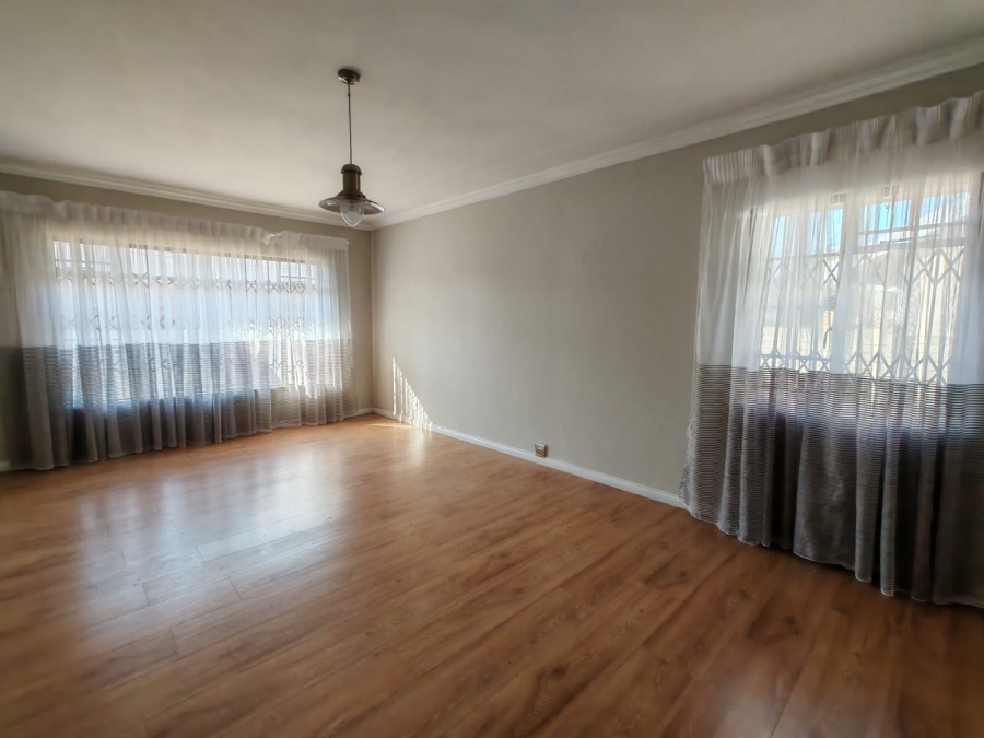 3 Bedroom Property for Sale in Vaalpark Free State